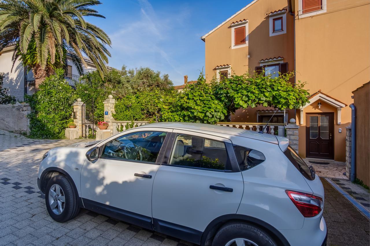 Apartments Beba Mali Lošinj Kültér fotó