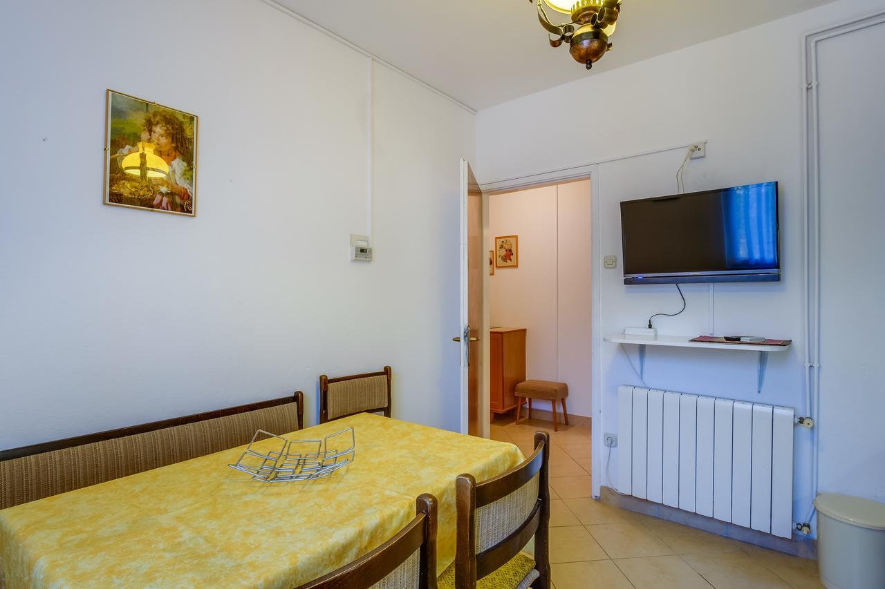 Apartments Beba Mali Lošinj Kültér fotó