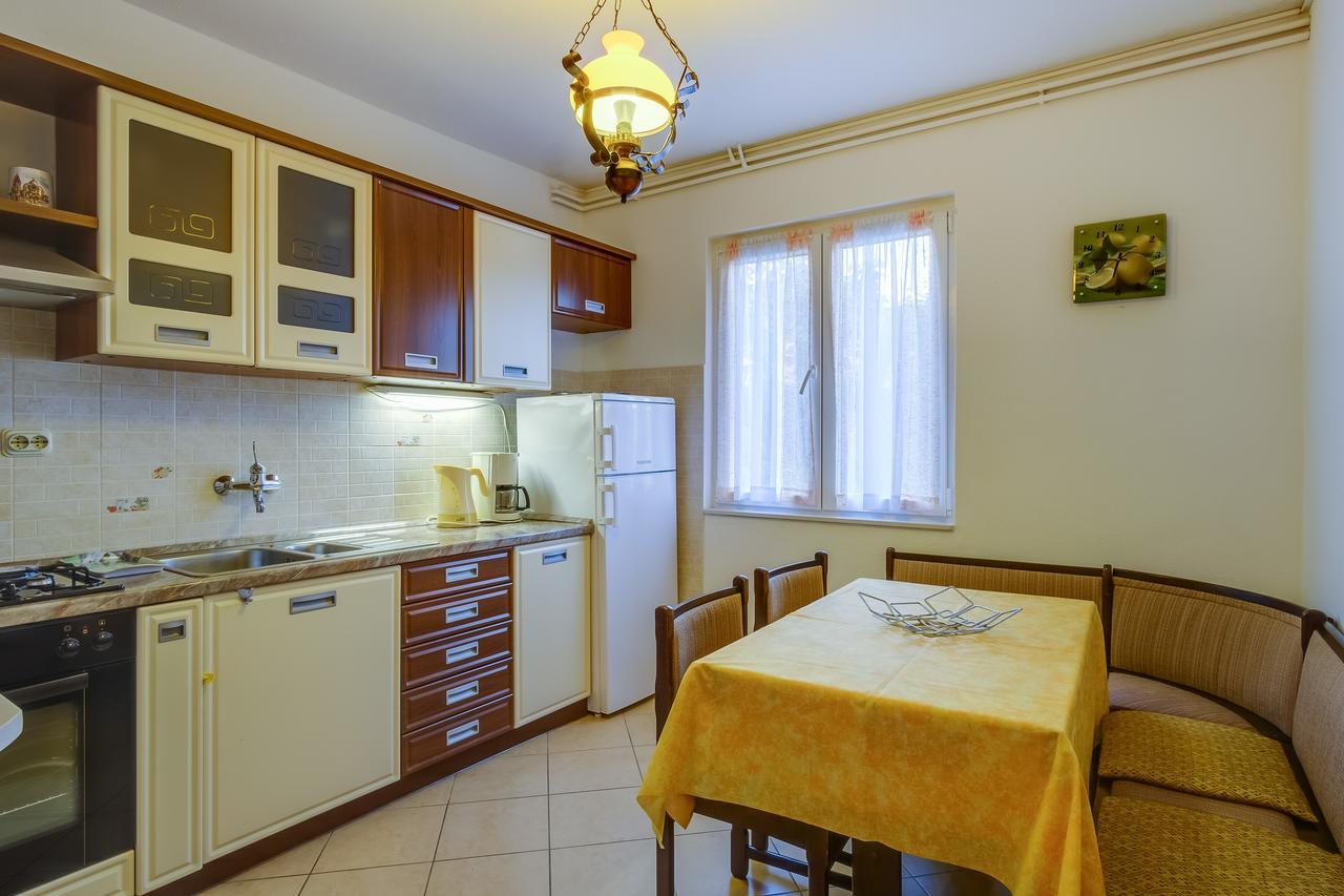Apartments Beba Mali Lošinj Kültér fotó