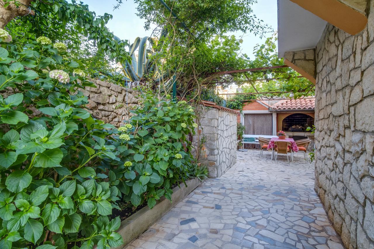 Apartments Beba Mali Lošinj Kültér fotó