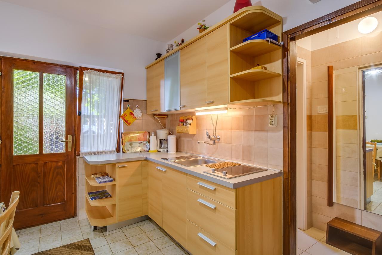 Apartments Beba Mali Lošinj Kültér fotó