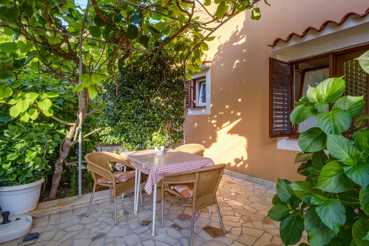 Apartments Beba Mali Lošinj Kültér fotó